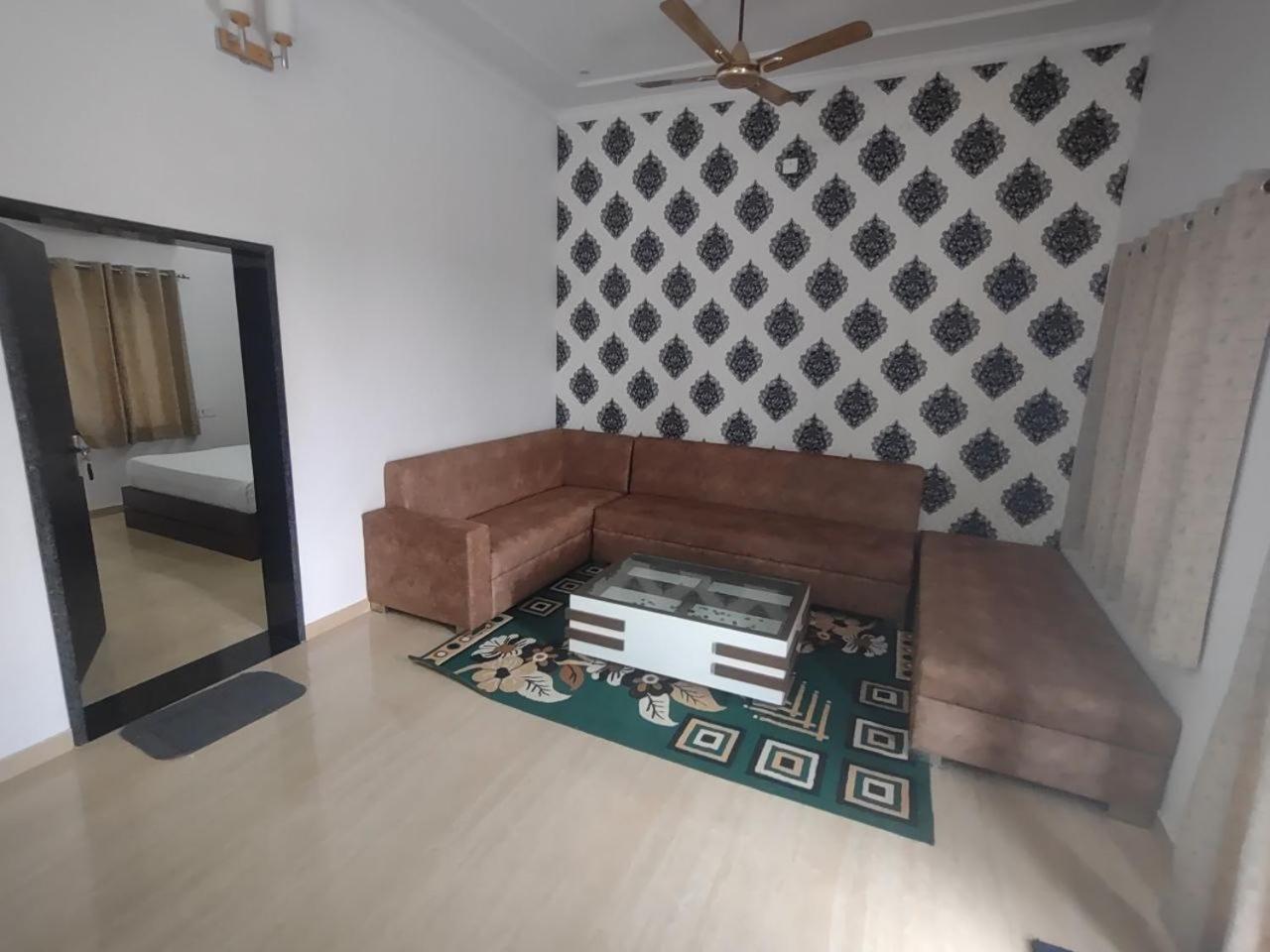 Sangam Hotel Chirawa Extérieur photo